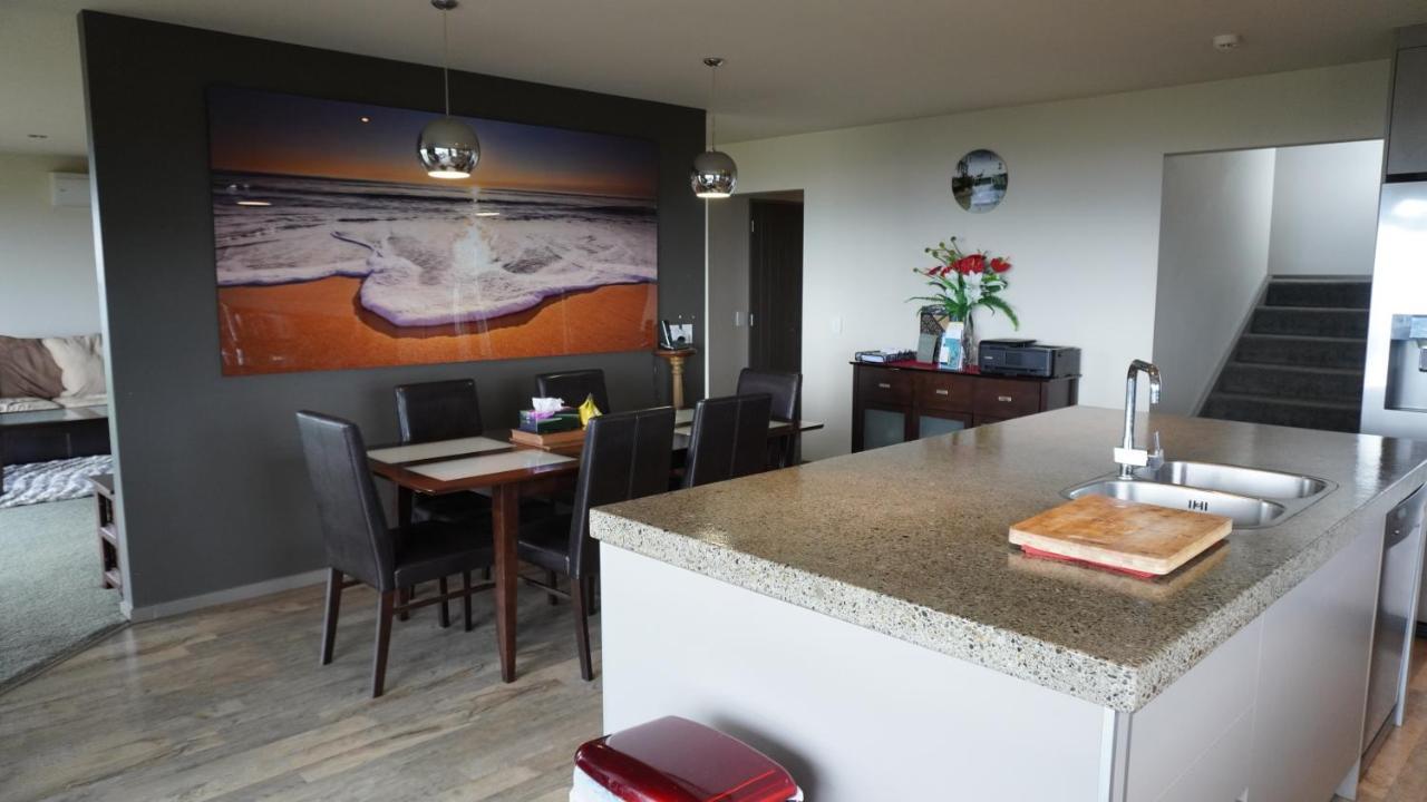 Bed and Breakfast White House Paraparaumu Exterior foto
